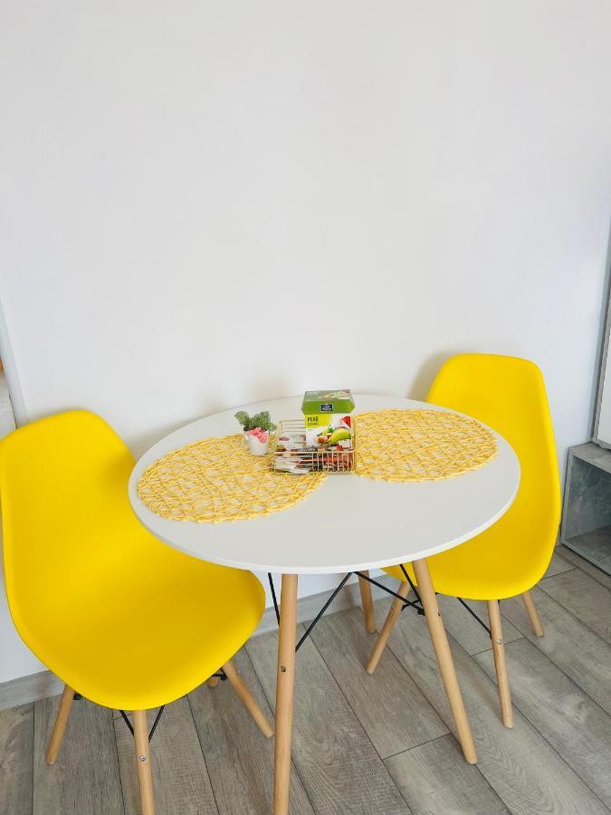 Miha Modern And Central Apartament Арад Экстерьер фото